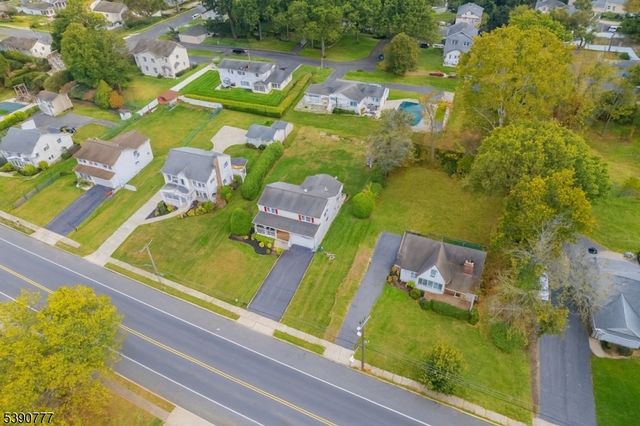 279 Madison Hill Rd, Clark Twp., NJ 07066