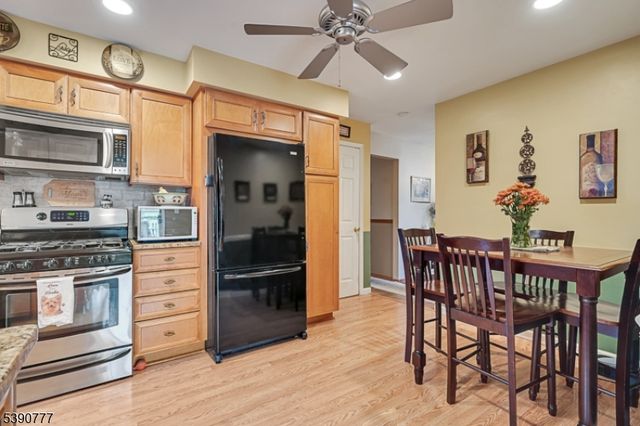 279 Madison Hill Rd, Clark Twp., NJ 07066