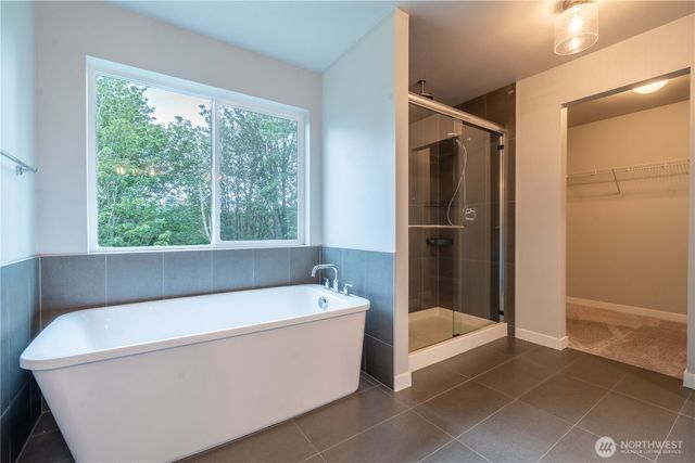 6847 88th Drive NE, Marysville, WA 98270