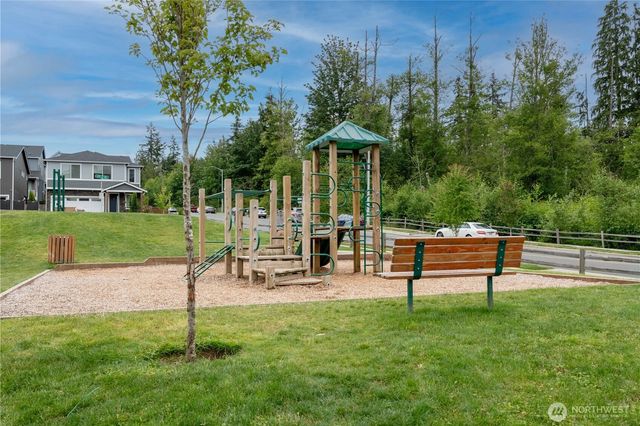 6847 88th Drive NE, Marysville, WA 98270