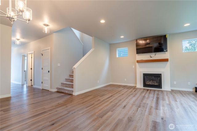6847 88th Drive NE, Marysville, WA 98270