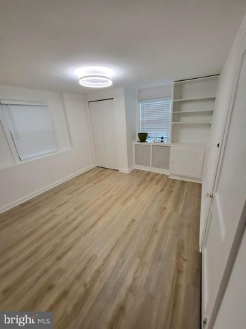 824 PHILADELPHIA AVE, Silver Spring, MD 20910