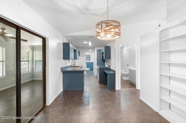 500 Aviation Avenue NE, Palm Bay, FL 32907