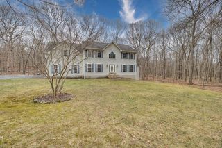 45 Pardon's Wood Lane, East Greenwich, RI 02818