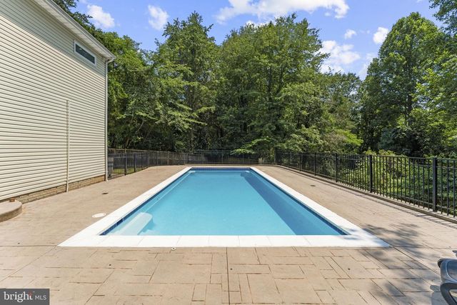 7154 CHESTERFIELD, Warrenton, VA 20187