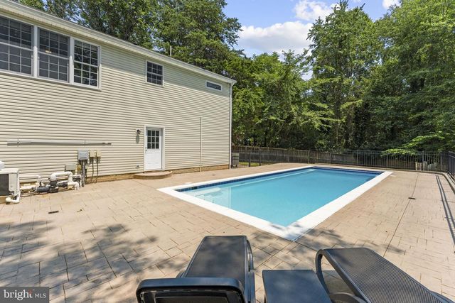 7154 CHESTERFIELD, Warrenton, VA 20187