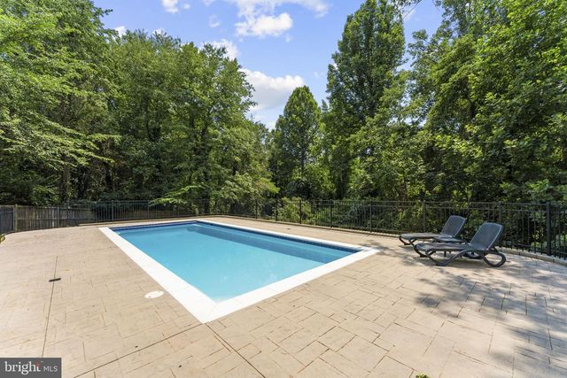 7154 CHESTERFIELD, Warrenton, VA 20187