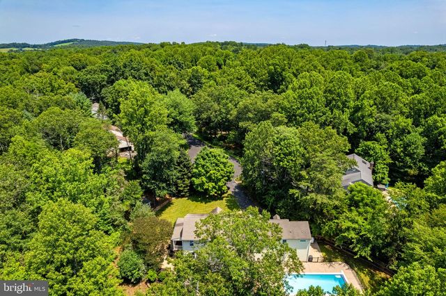 7154 CHESTERFIELD, Warrenton, VA 20187