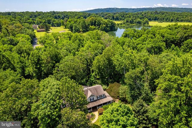 7154 CHESTERFIELD, Warrenton, VA 20187