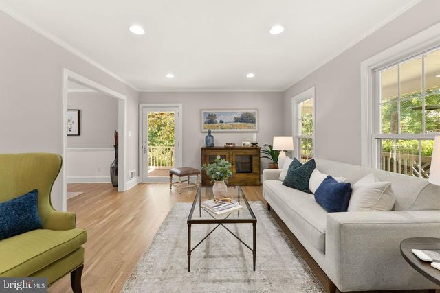 7154 CHESTERFIELD, Warrenton, VA 20187