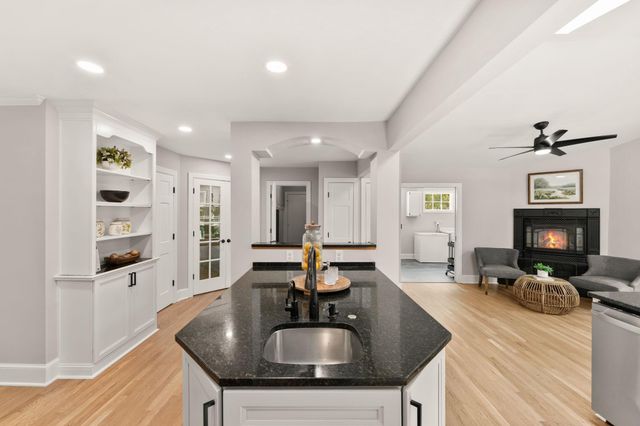 7154 CHESTERFIELD, Warrenton, VA 20187