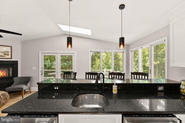 7154 CHESTERFIELD, Warrenton, VA 20187