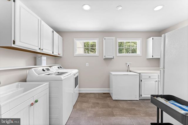 7154 CHESTERFIELD, Warrenton, VA 20187