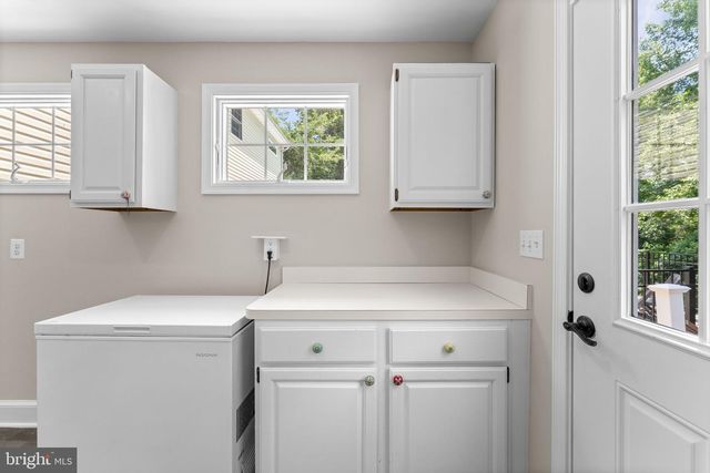 7154 CHESTERFIELD, Warrenton, VA 20187