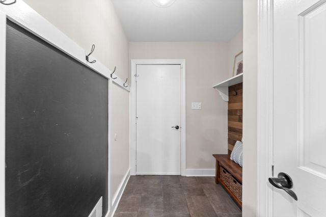 7154 CHESTERFIELD, Warrenton, VA 20187
