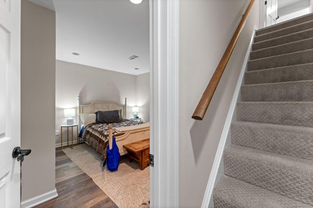 7154 CHESTERFIELD, Warrenton, VA 20187