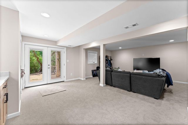 7154 CHESTERFIELD, Warrenton, VA 20187