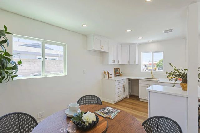 11842 Santa Rosalia, Stanton, CA 90680