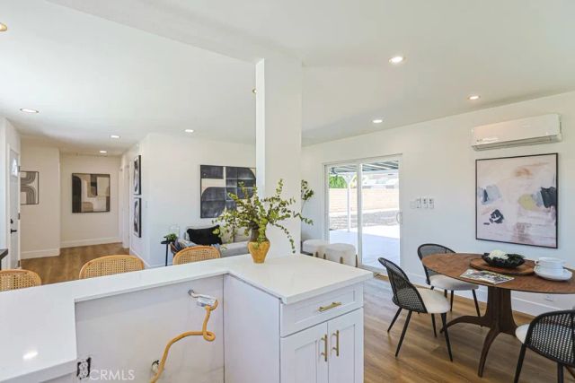 11842 Santa Rosalia, Stanton, CA 90680