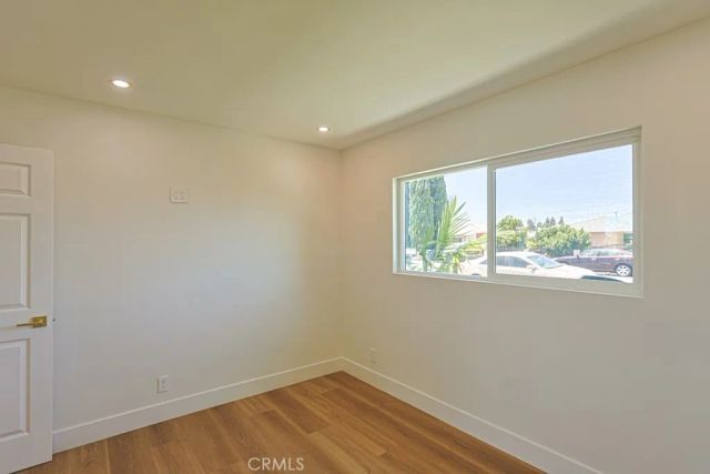 11842 Santa Rosalia, Stanton, CA 90680