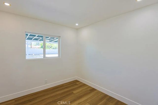 11842 Santa Rosalia, Stanton, CA 90680