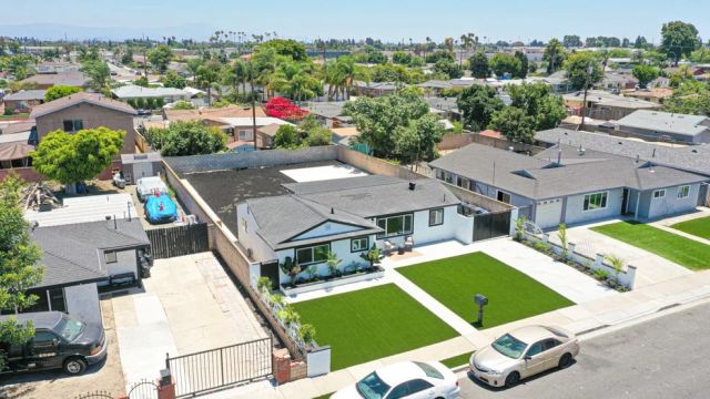 11842 Santa Rosalia, Stanton, CA 90680