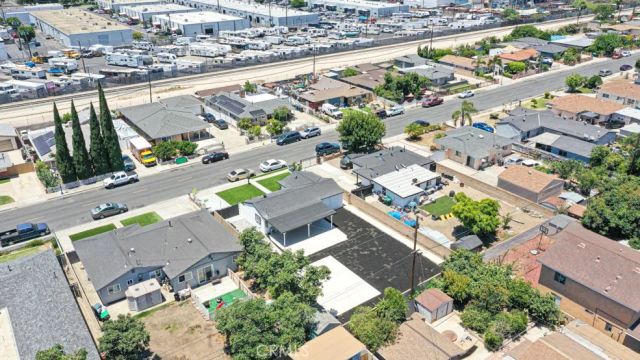 11842 Santa Rosalia, Stanton, CA 90680