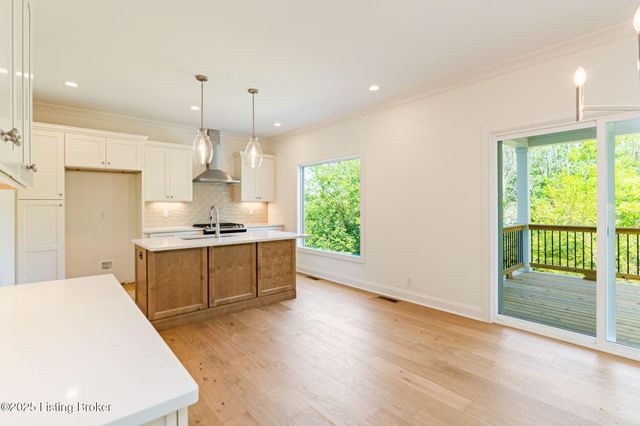 6712 Hypoint Ridge Rd, Crestwood, KY 40014