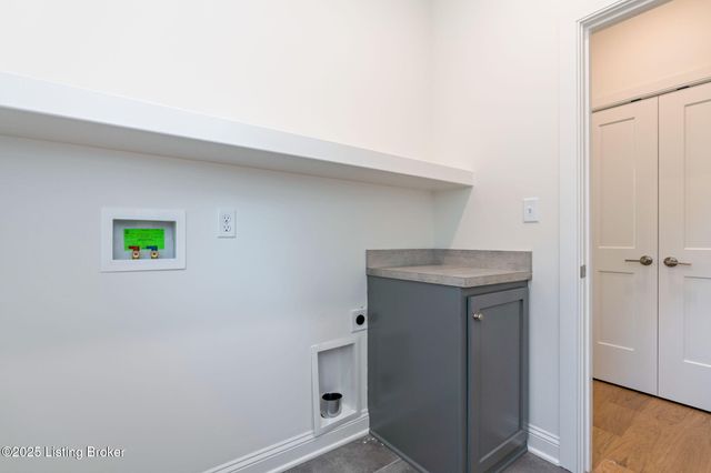 6712 Hypoint Ridge Rd, Crestwood, KY 40014