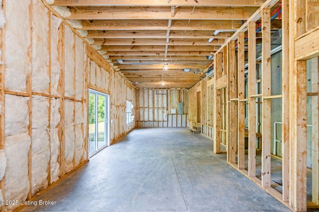 6712 Hypoint Ridge Rd, Crestwood, KY 40014