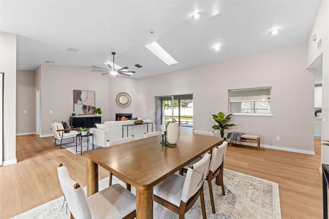 5521 OAK STREET, Mount Dora, FL 32757