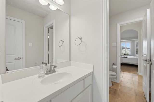 418 Crestview Drive, Midlothian, TX 76065