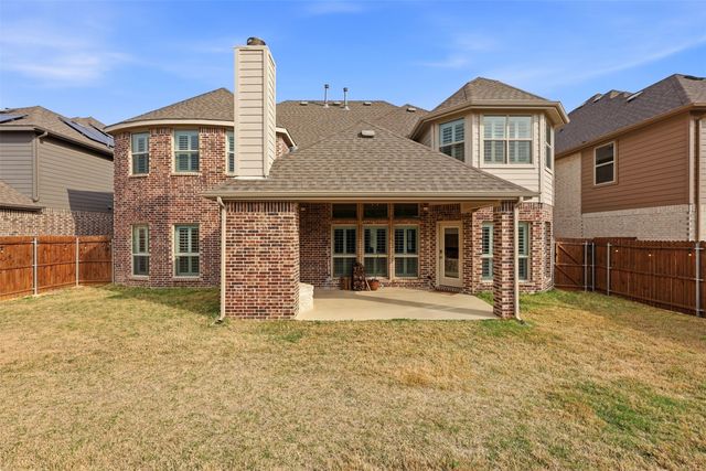 418 Crestview Drive, Midlothian, TX 76065