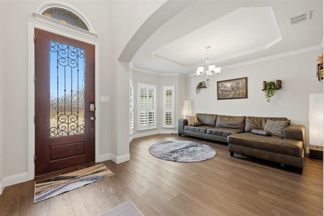 418 Crestview Drive, Midlothian, TX 76065