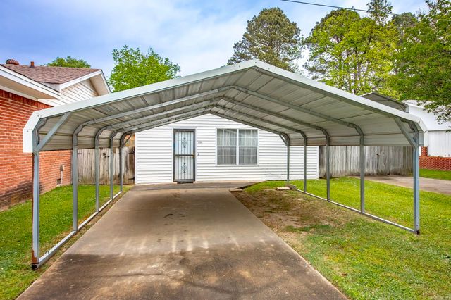 1003 E Homan, England, AR 72046