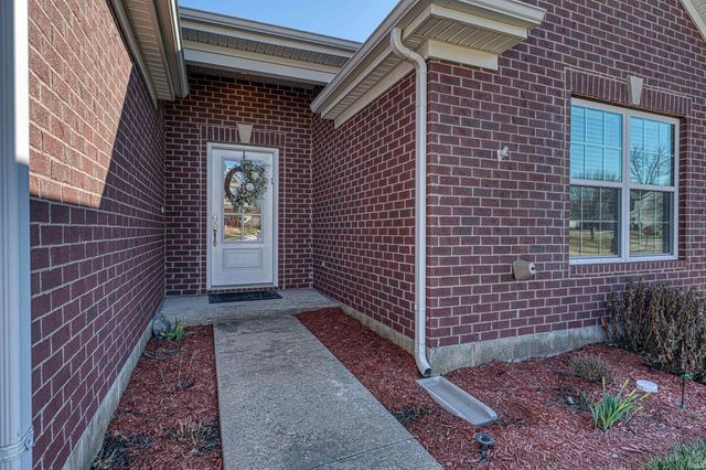 4948 Live Oak Court, Newburgh, IN 47630