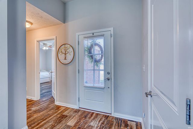 4948 Live Oak Court, Newburgh, IN 47630