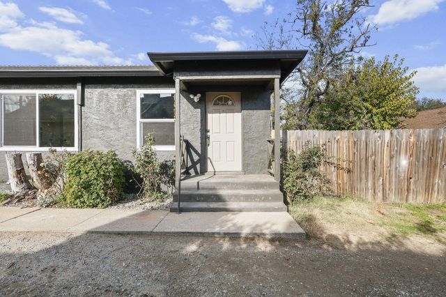 1621-1623 Magnolia Avenue, Redding, CA 96001