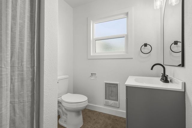 1621-1623 Magnolia Avenue, Redding, CA 96001