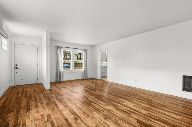 1621-1623 Magnolia Avenue, Redding, CA 96001