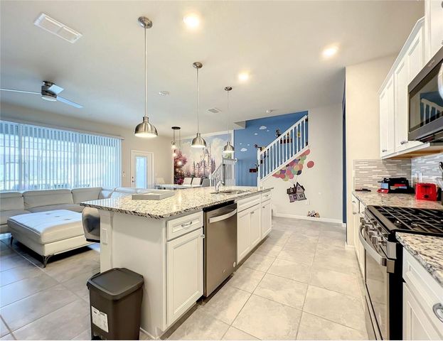 7108 OAKMOSS LOOP, Davenport, FL 33837