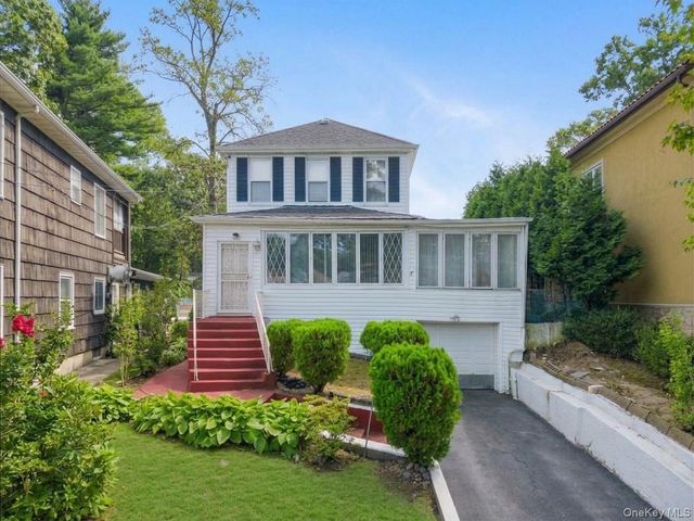 195-12 McLaughlin Avenue, Holliswood, NY 11423