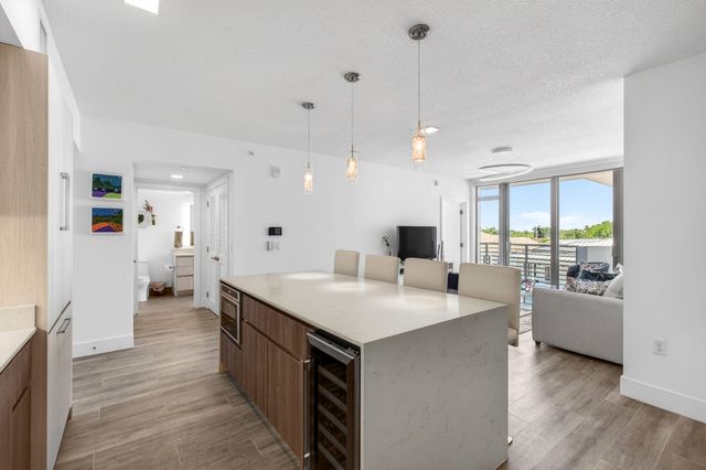 111 SE 1st Avenue 406, Delray Beach, FL 33444