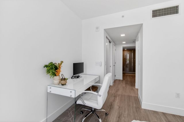 111 SE 1st Avenue 406, Delray Beach, FL 33444