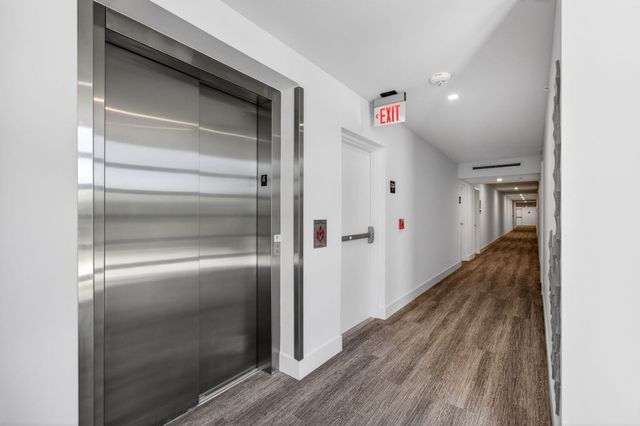 111 SE 1st Avenue 406, Delray Beach, FL 33444