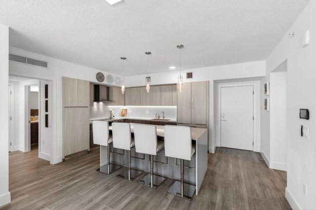 111 SE 1st Avenue 406, Delray Beach, FL 33444