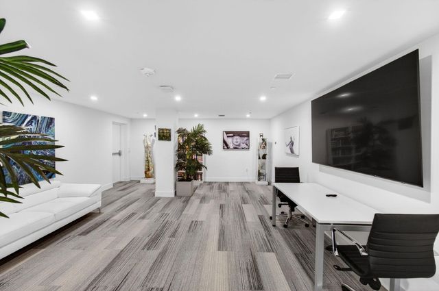 111 SE 1st Avenue 406, Delray Beach, FL 33444