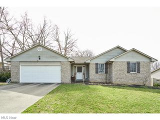 183 Mccadden Avenue NE, Massillon, OH 44646