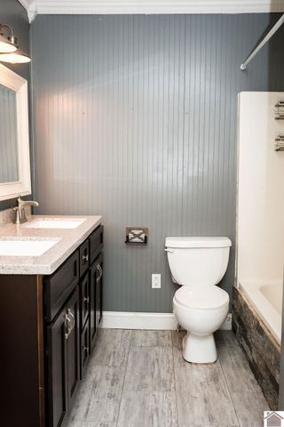 130 State Route 1820, Cunningham, KY 42035