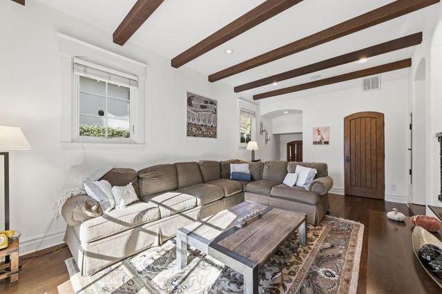 926 Rosewood Avenue, San Carlos, CA 94070